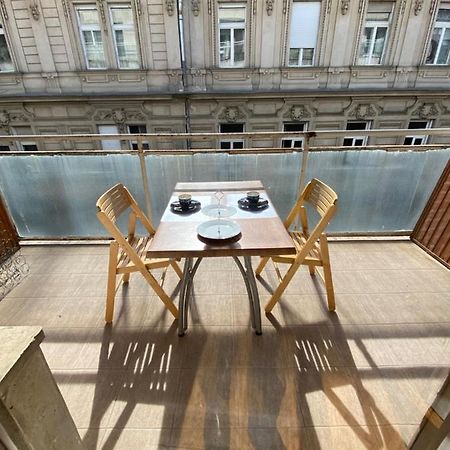 Parisi Flat Leilighet Budapest Eksteriør bilde