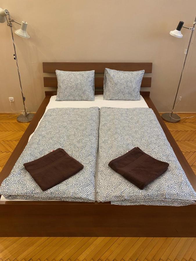 Parisi Flat Leilighet Budapest Eksteriør bilde